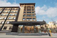 JI Hotel (Changchun Renmin Dajie Dongbei Shifandaxue) Отели в г. Nanhu Park