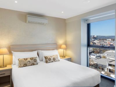 IStay Precinct Adelaide