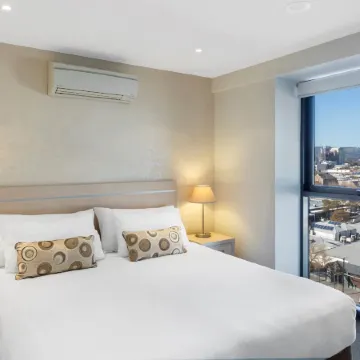 IStay Precinct Adelaide