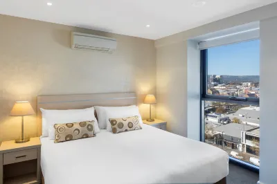 IStay Precinct Adelaide