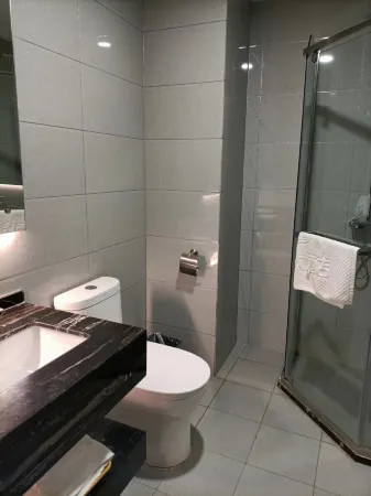 Jinbo Grand Hotel (Tongzi County No.1 High School)