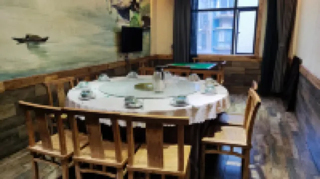 โรงแรมคลาวด์แกเธอริ่ง (สาขา จัตุรัสอู่หลิง สถานีเฉินโจว เฉินโจว)