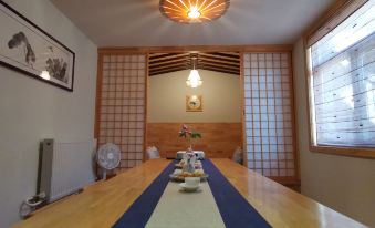Lantian Tangyu Hot Spring Wangshan Courtyard Homestay