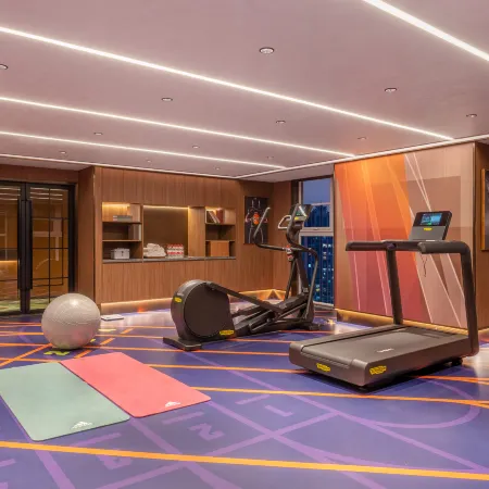 Orange Hotel (Rizhao Huarun Vientiane Mall Rizhao Railway Station Branch)