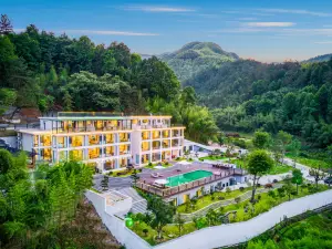 Anji Musiyu Hot Spring Resort Homestay (Longwangshan Drifting Zhejiang North Grand Canyon Branch)