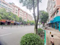 Anshun City Impression Hotel (Xintiandi Food Street)