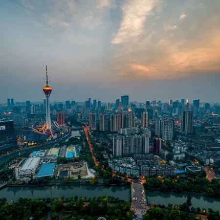 Chengdu Elegant Light Luxury Holiday Apartment