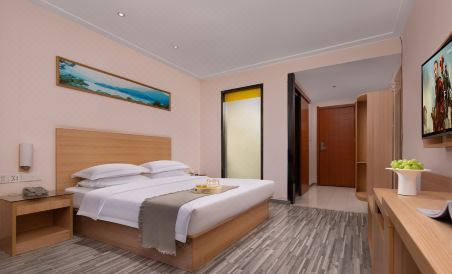 Qingtu Hotel (Renhe Road Subway Station Wuhan Happy Valley Branch) - Housity