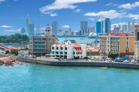 Qinyuhai Homestay (Qingdao Zhanqiao Badaguan Scenic Area) Отели рядом с достопримечательностью «Ocean University of China Calligraphy Institute»