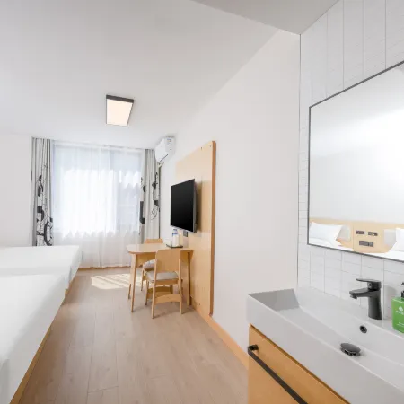 Hi Inn (Lvliang Longshan Road)