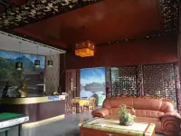 Huaxuan Bridge Fengjunyuan Hotel - Inns