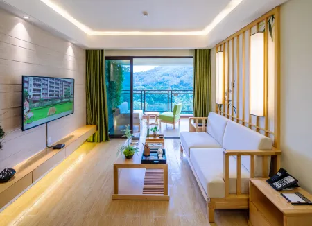 The Rayna Resort