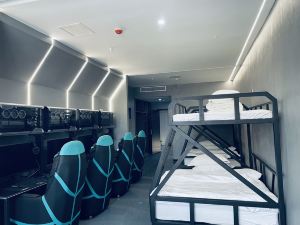 Tianyi E-sports Hotel