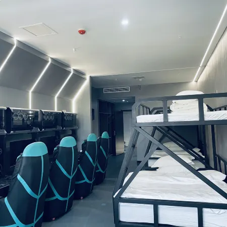 Tianyi E-sports Homestay