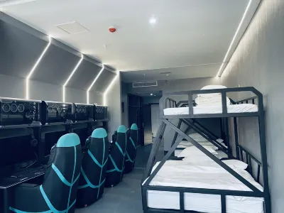 Tianyi E-sports Hotel فنادق في مديرية ووشي