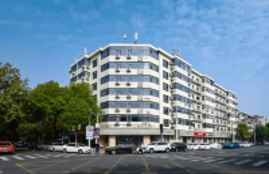 Huanpeng Seattle Boutique Hotel (Tianjin Xiaobailou 5th Avenue) فنادق في 