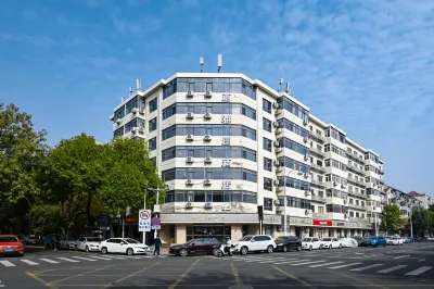 Huanpeng Seattle Boutique Hotel (Tianjin Xiaobailou 5th Avenue) Hotel in zona Tianjin Foreign Studies University