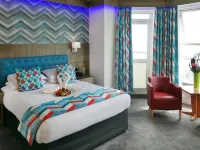 Suncliff Hotel - Oceana Collection Hotels in Bournemouth
