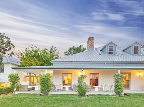 Spicers Guesthouse Hotels in Broke