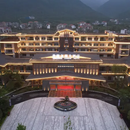Jinggang Zhinan Hotel