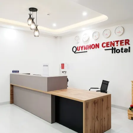 Quy Nhon Center Hotel Отели рядом с достопримечательностью «Городской пляж»