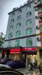 Ruiting Hotel Hotels near Bai Hua Ling