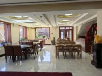 Colorful Hotel Xuexiang