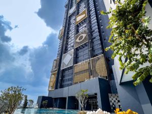 Arte Cheras Luxury Suites by the Stay Hub