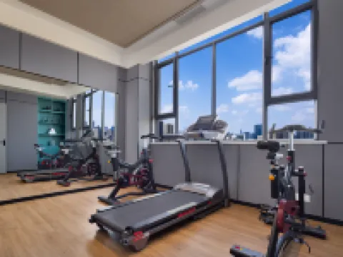 オーケーデイホテル（クムル駅） クムル市のホテル