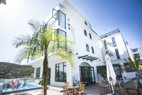 Shengsi Z·Encounter light luxury swimming pool resort