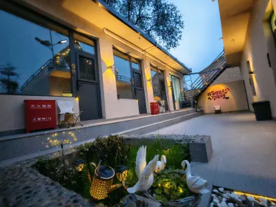 Light Li Homestay Hotels near Yong'an Temple South Courtyard