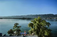 Xiandao Lake Southeast Mountain Homestay