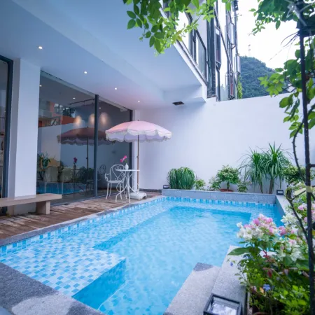 chen's	Gardn.Leisure staywest Street Global Village)