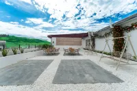 Morning Hotel (Abazhou Ngawa)