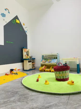 Dishui Lake Huayue Villa Отели рядом с достопримечательностью «Shanghai Dianji University (Lingang Campus)»