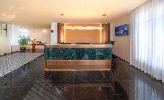 ELONG ME Hotel (Haikou Meilan Airport Terminal T1 and T2 Branch)