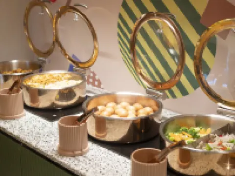 Orange Hotel (Huangshan Yi Hongcun Scenic Area) Hotels in Yi County