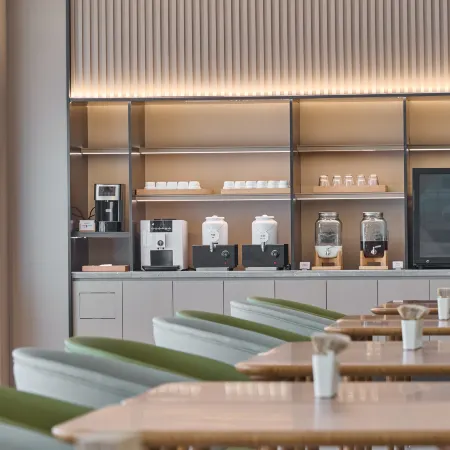 JI Hotel (Zhaoqing Seven Star Crags East Gate Plaza Hengyu City)