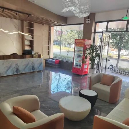 Aida Hotel