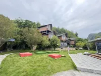 Maoyan  River  Hot  Spring  Homestay - Infinity Pools