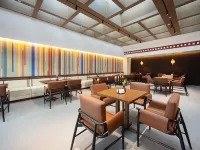 Summit Hotel (Zhaxizong Township Everest Town) Hotels in Dingri