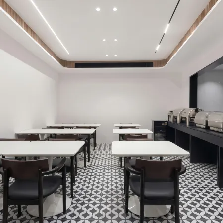 Vibo Mercure (Shantou MixC, Longyan South Road Food Street Store)