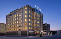 Jinshan International Hotel (Xingyi High-Speed Railway South Station Wanfenglin Airport) - 3-نجوم
