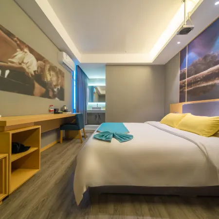 Ease Hotel Fun (Dangyang Changbanpo Yas Plaza)