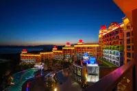 Fuxian Lake Dolphin Bay Hotel (Cambrian Town Flagship Store)
