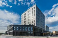 Lavande Hotel (Hohhot and Lingeer New Area Yungu Street Branch) Hotels near Huyun Group Horinger Station