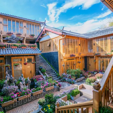 Zhuyu Guancheng Panoramic Designer Garden Hydrogen and Oxygen Meisu (Lijiang Ancient City Branch)