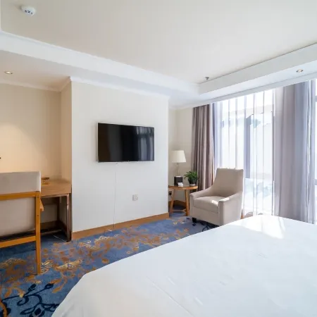 Jindu Lanhai Junhua Hotel (Xuzhou Feng County Feilong Lake)