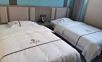 Yueju Hotel, the eldest son