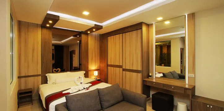 ห้องซูเปอร์ซูพีเรียร์พลัสเตียงคิงไซส์พร้อมอ่างอาบน้ำ